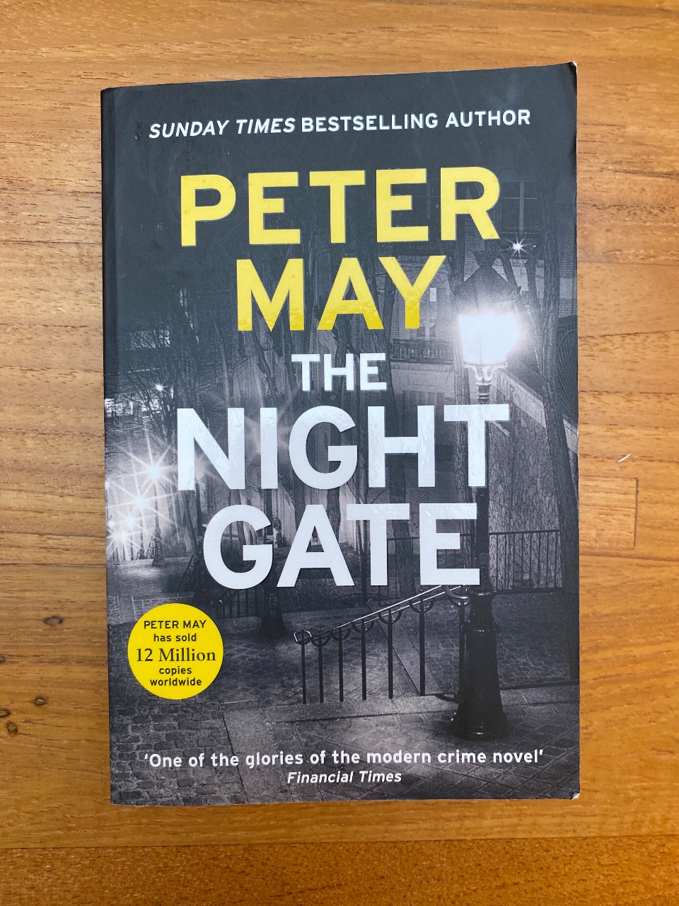 The Night Gate The Razor-Sharp Investigation Starring Enzo MacLeod